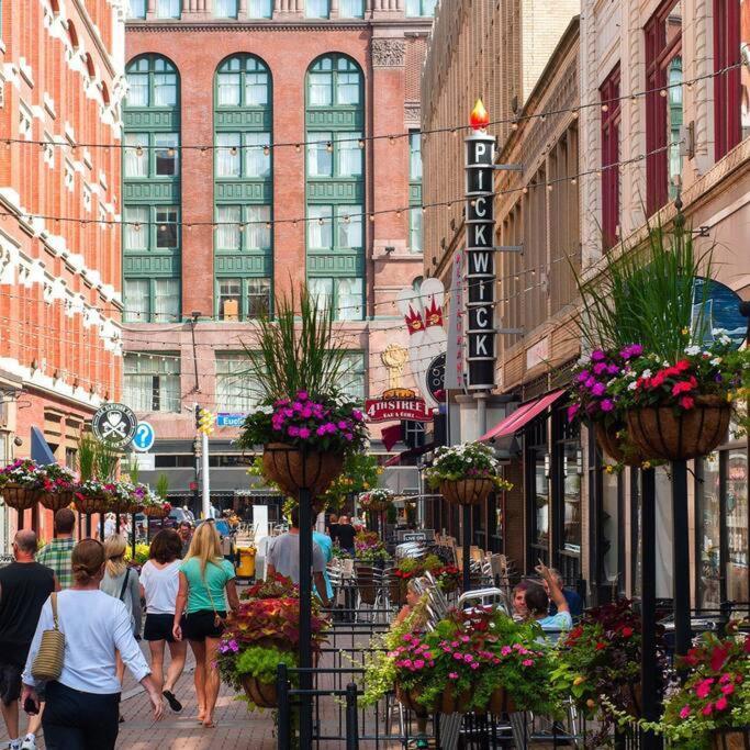 629 Lofts 812 - A Kcm Appartamento Cleveland